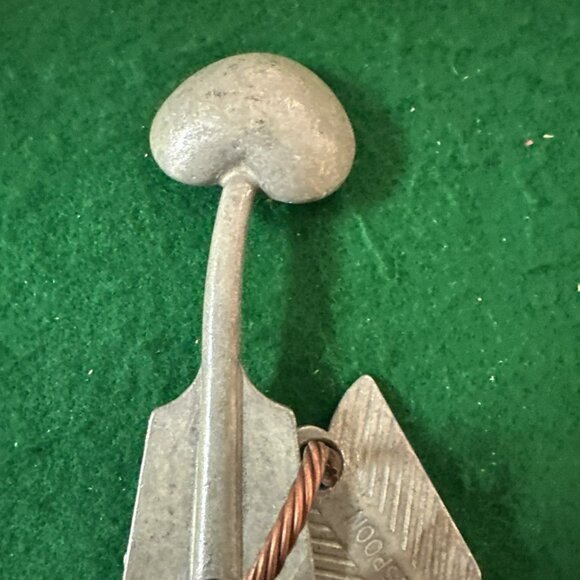 Vintage Beehive Pewter Measuring Spoons Heart & Arrow Shaped Dated 1998 Kitschy - Picture 5 of 9